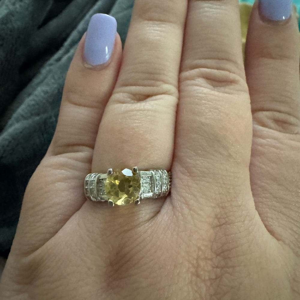 Ring